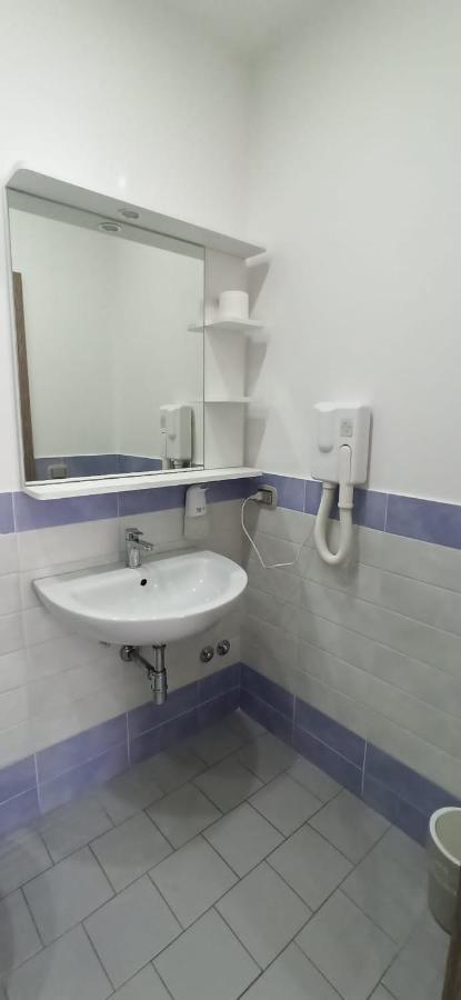 Bed and Breakfast Wisarelax Brusciano Exterior foto